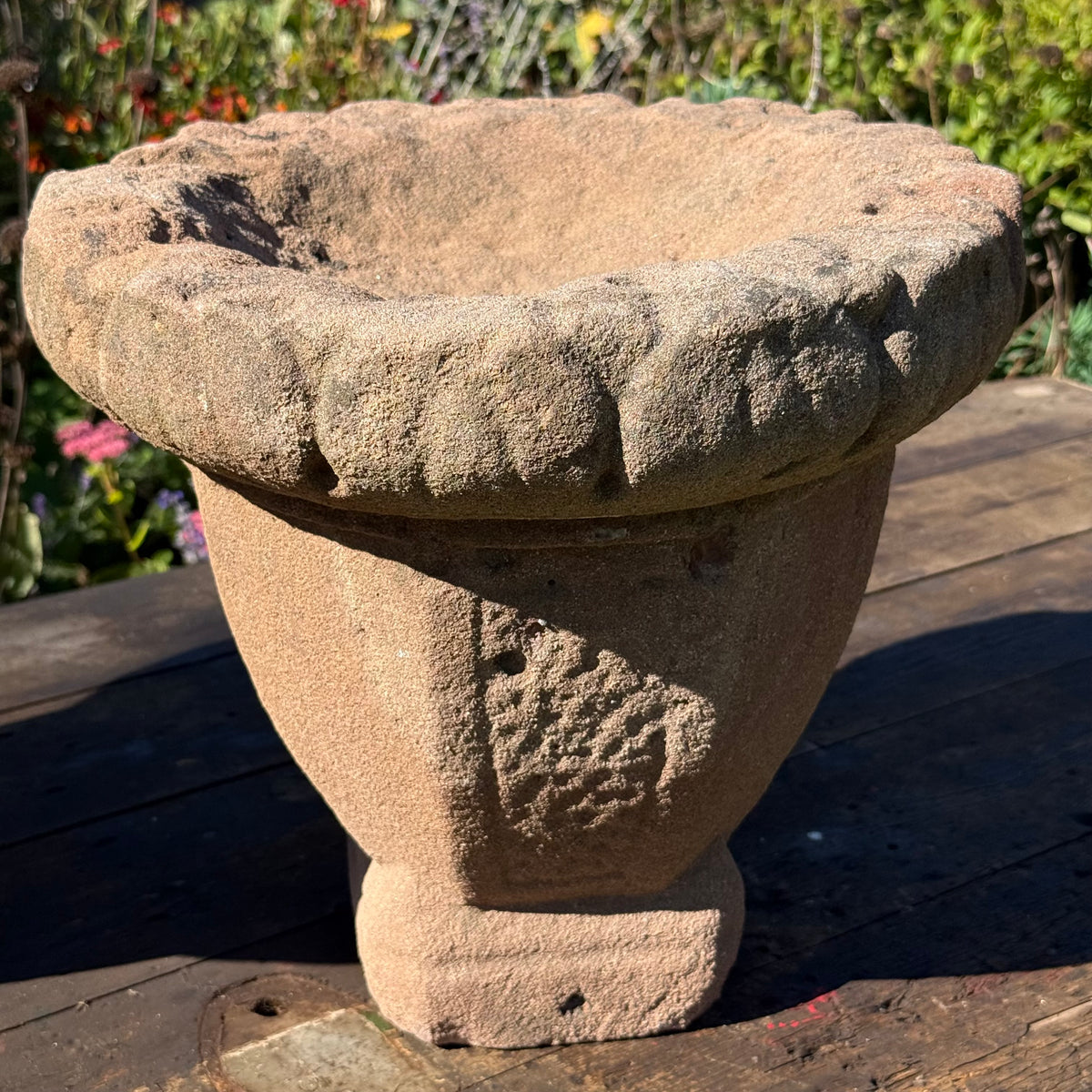 Pair of English Stuart Red Sandstone Urns, c.1680