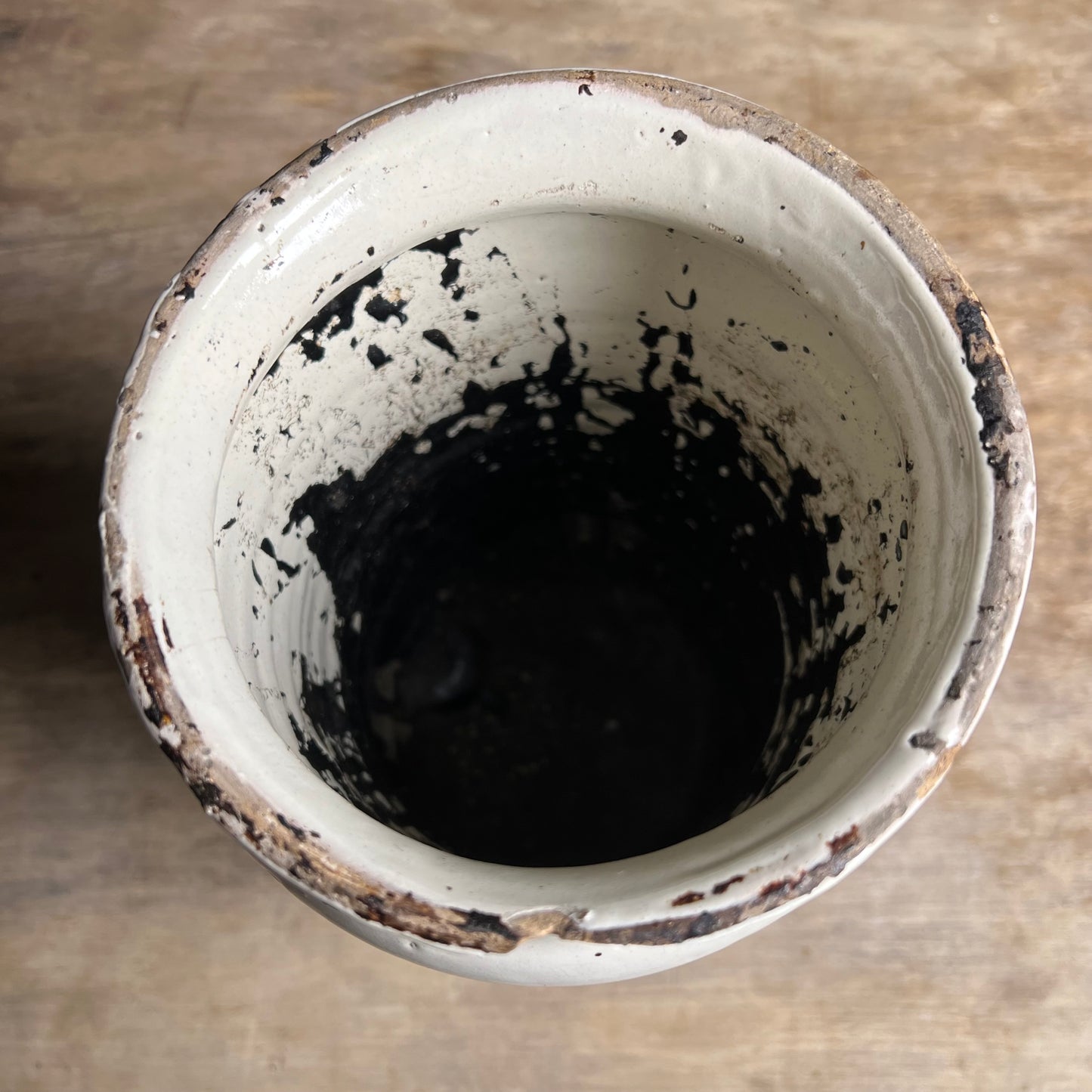 Large Italian Maiolica Albarello, Montelupo (Tuscany), late 17th / early 18th century c. 1690–1720