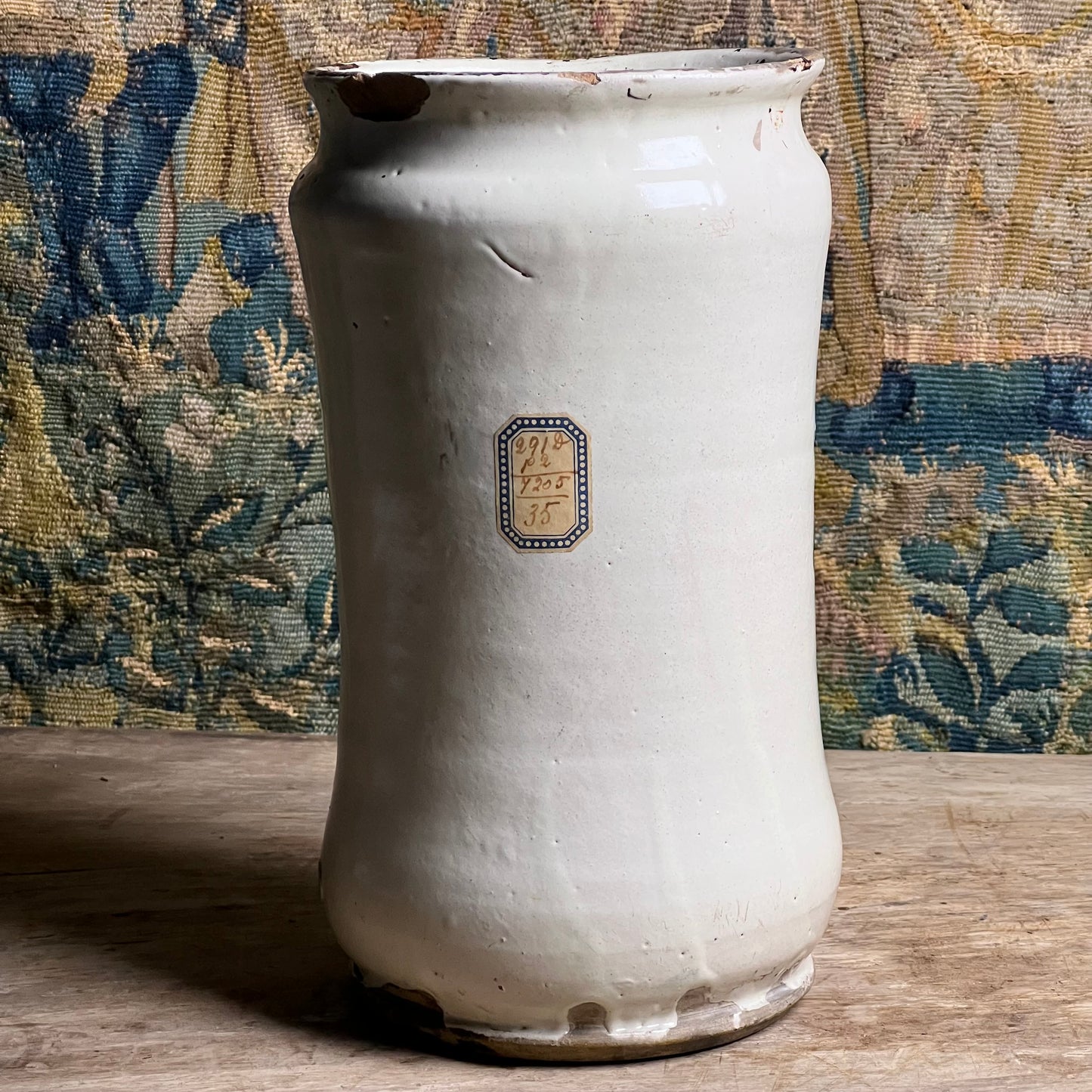 Large Italian Maiolica Albarello, Montelupo (Tuscany), late 17th / early 18th century c. 1690–1720