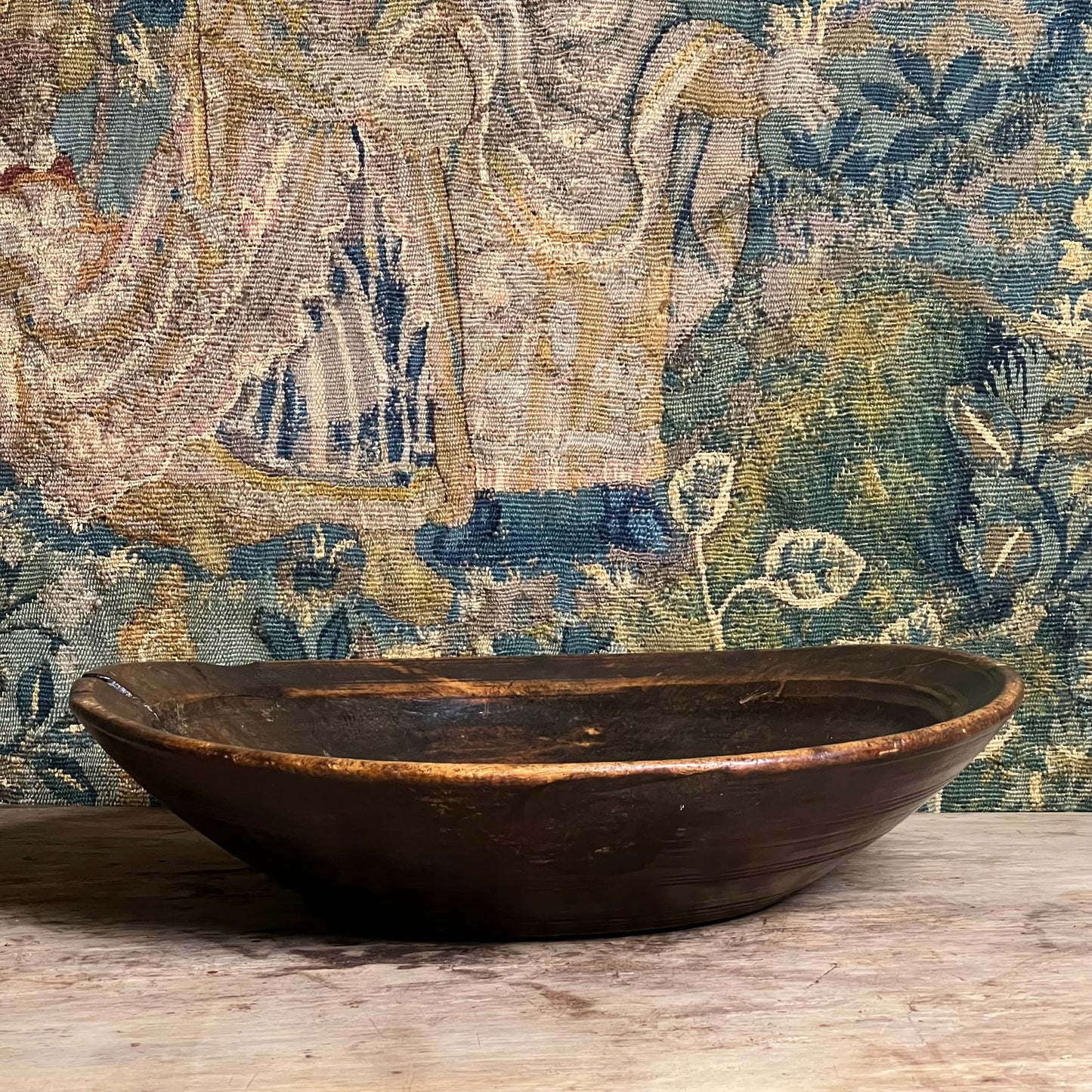 An Early English Turned Applewood Dairy Bowl, Late 17th or earlier