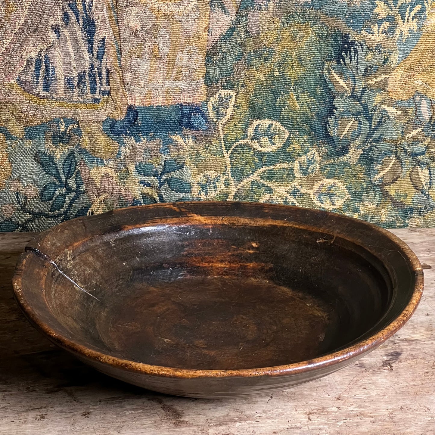 An Early English Turned Applewood Dairy Bowl, Late 17th or earlier