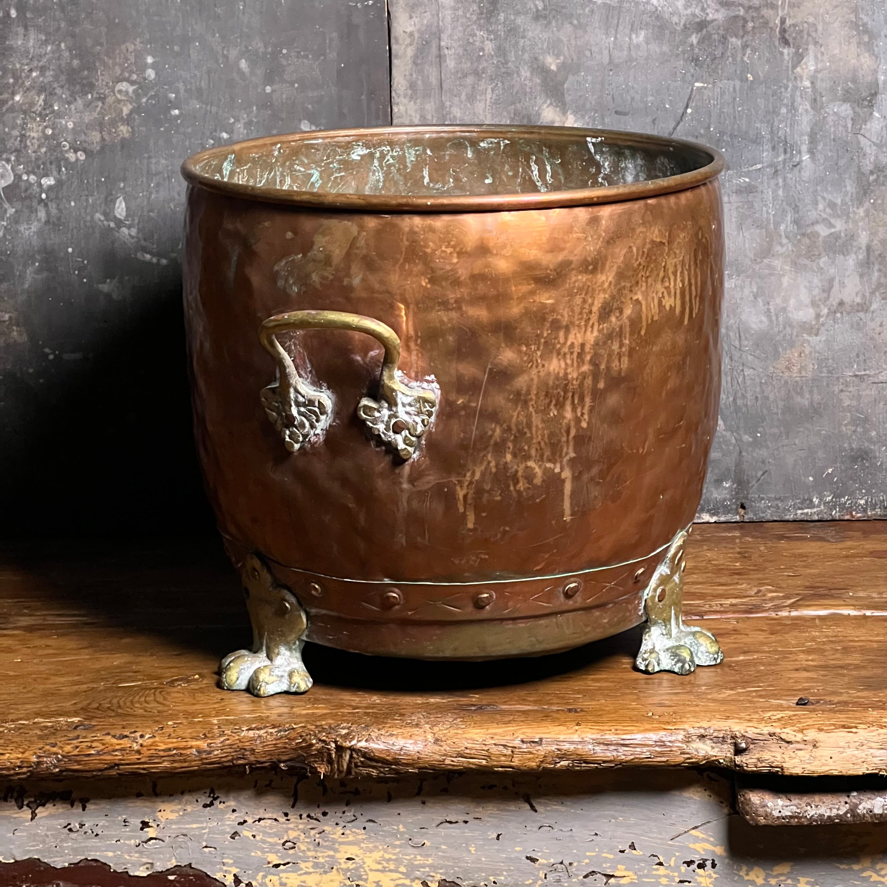 Medium 19th Century Copper Log Bin – Chris Holmes Antiques