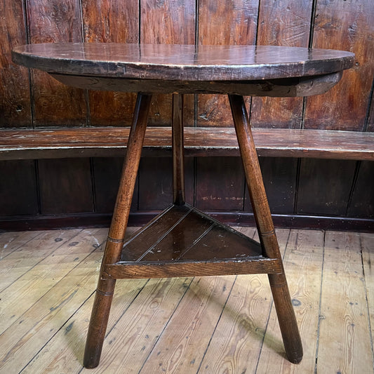 18th Century English Cricket Table in Pine and Ash