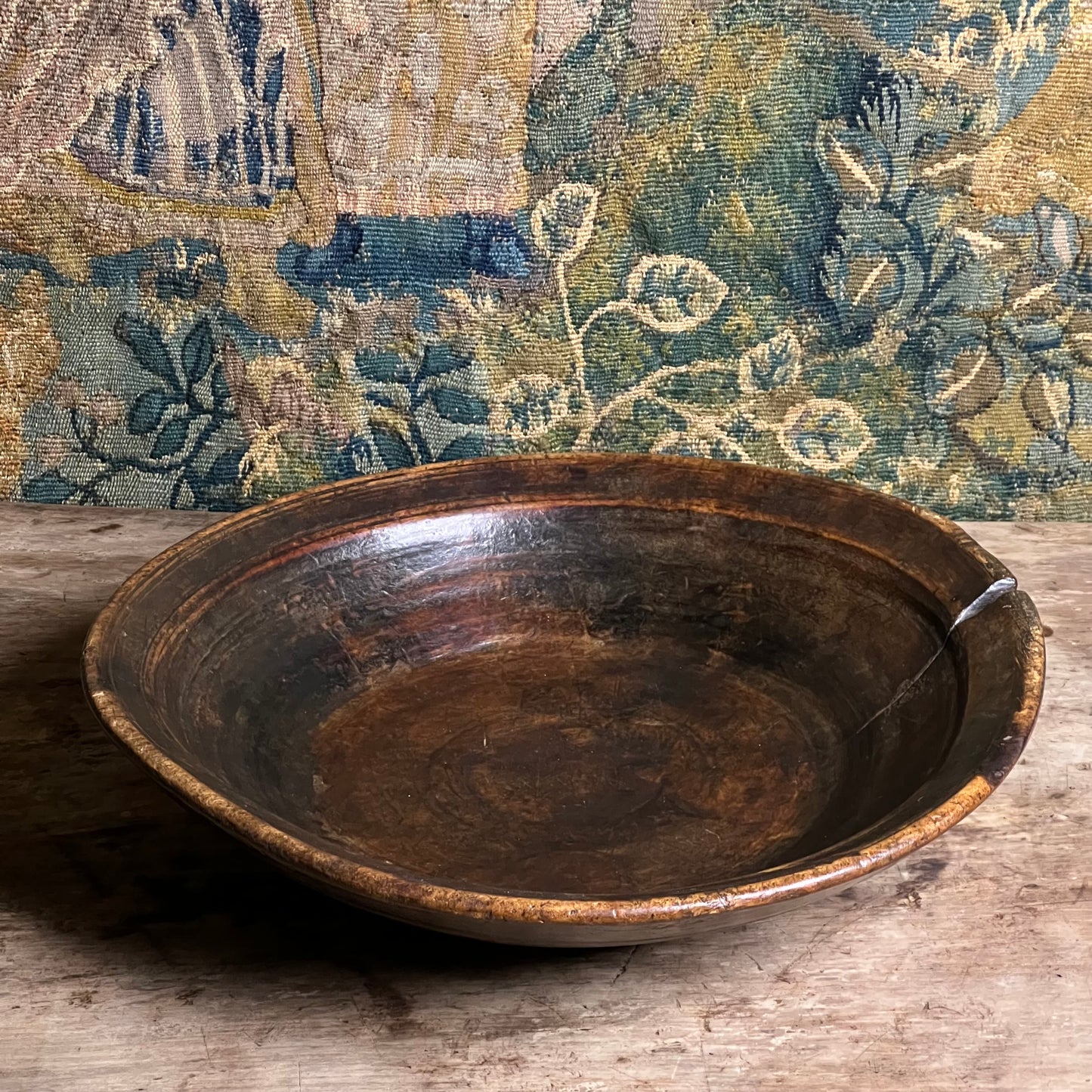An Early English Turned Applewood Dairy Bowl, Late 17th or earlier