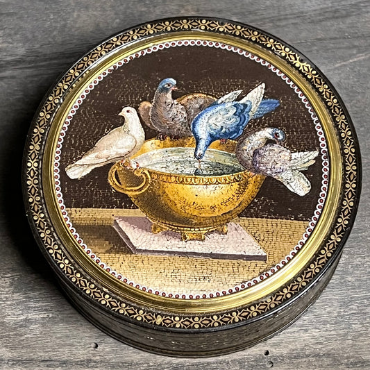 18th-Century Roman Micromosaic Snuff Box – Doves of Pliny, Attributed to Circle of Giacomo Raffaelli c.1780-1800