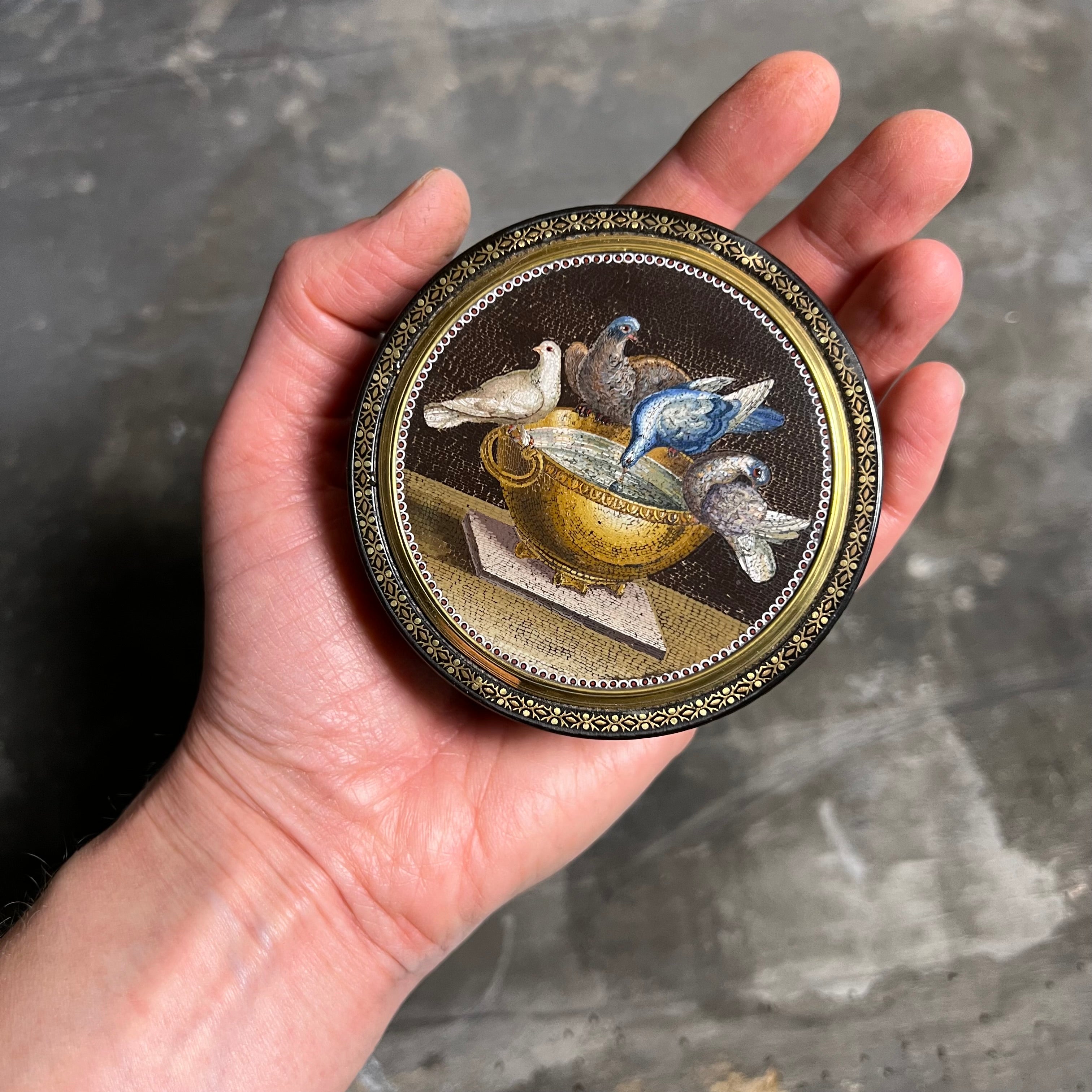 Roman Micromosaic Snuff Box – Doves of Pliny, c.1780, Attributed ...