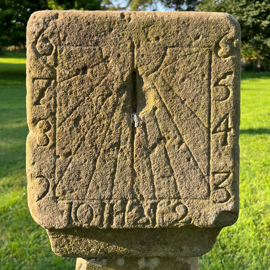 Rare English Cube Sundial c.1710