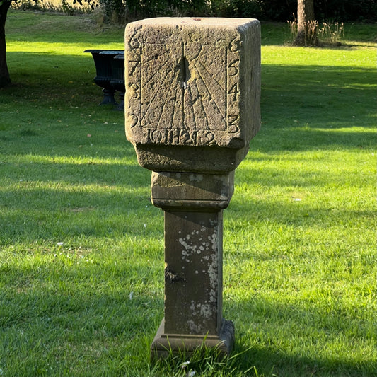 Rare English Cube Sundial c.1710