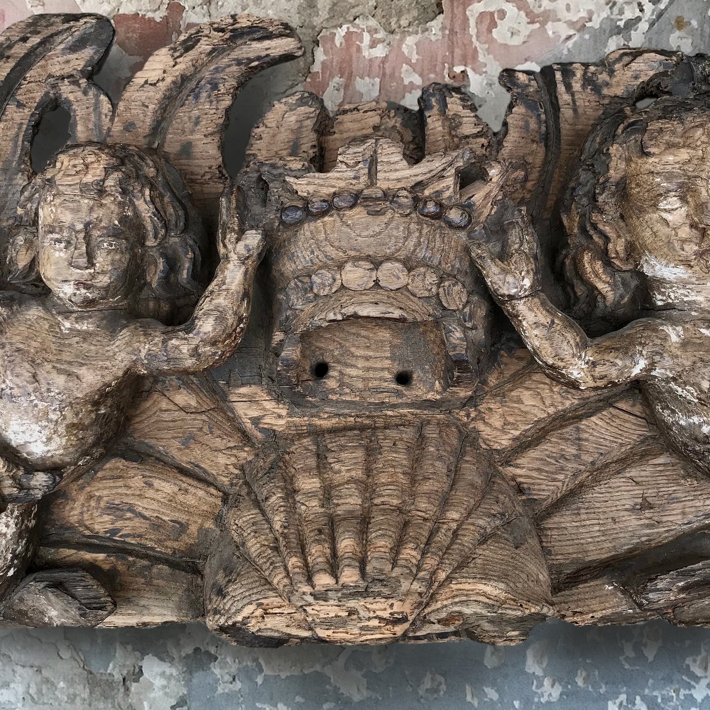 Carved Winged Angels with Crown of Heaven c.1550