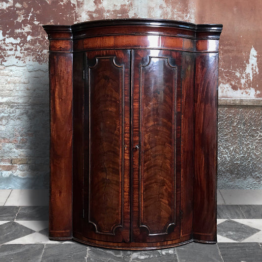 Chatsworth Estate English Mahogany Corner Cupboard c.1760