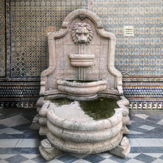20th Century Italianate Composite Lion Fountain