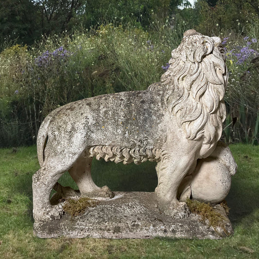 Medici Lion Statue