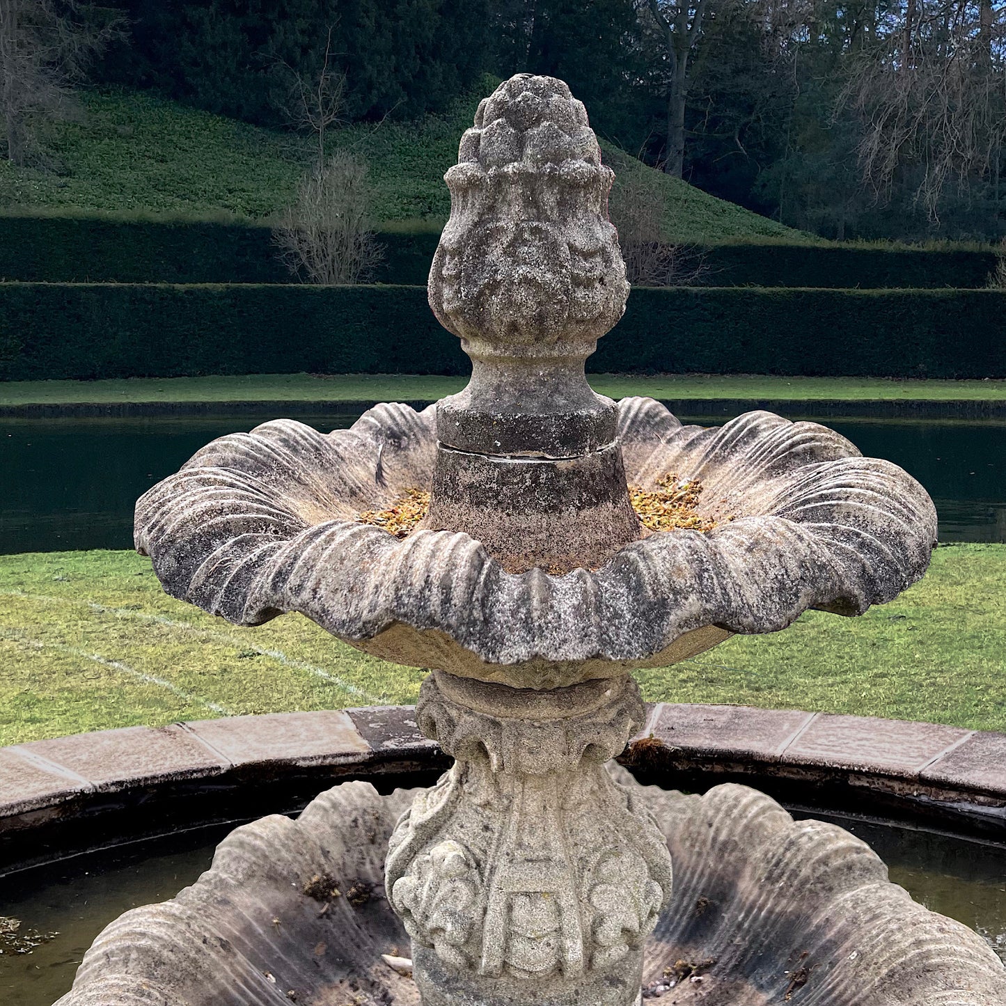 Two-Tier Italianate Clam Shell Fountain