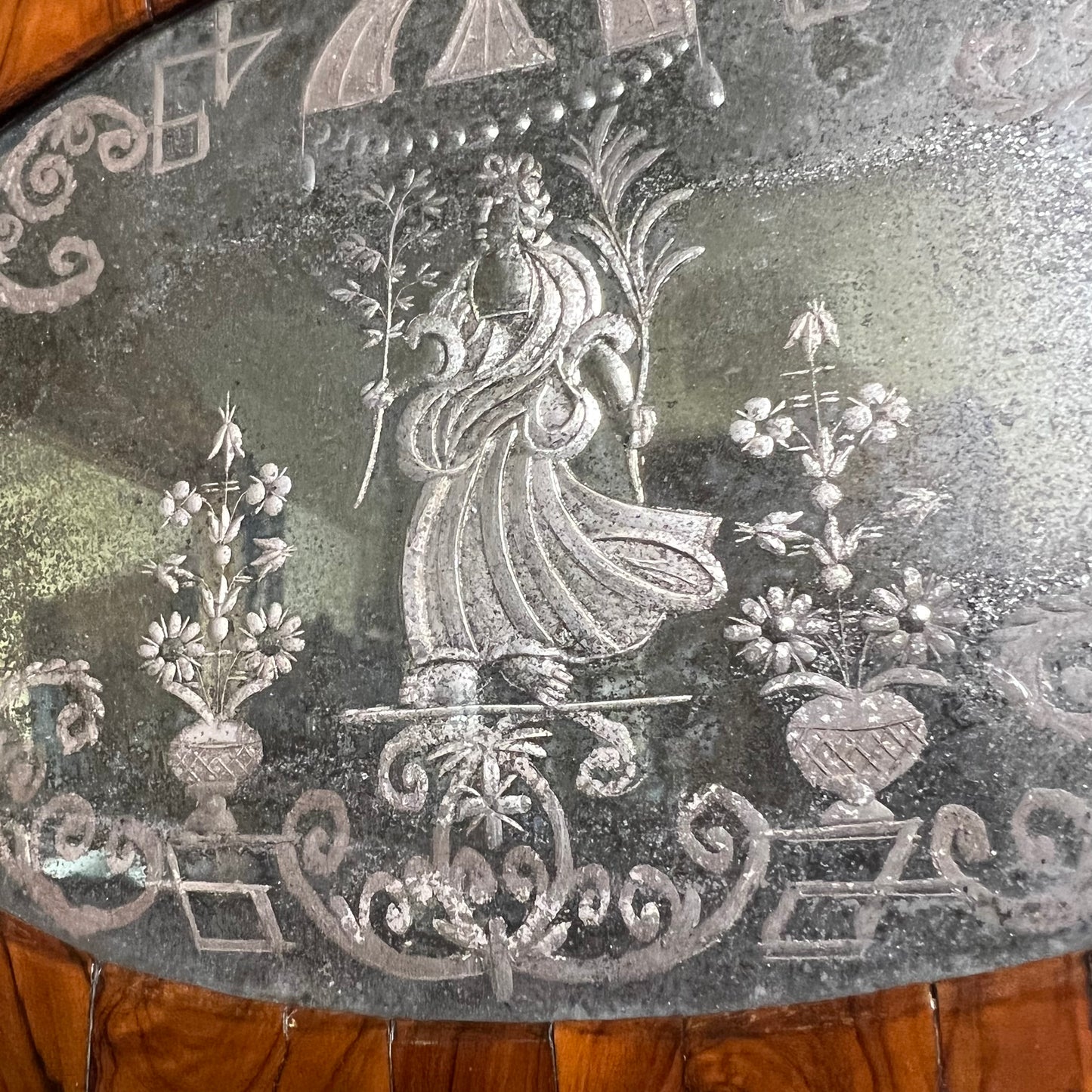 English George II Figured Walnut Mirror with Etched Glass Panel Depicting Daphne c.1740