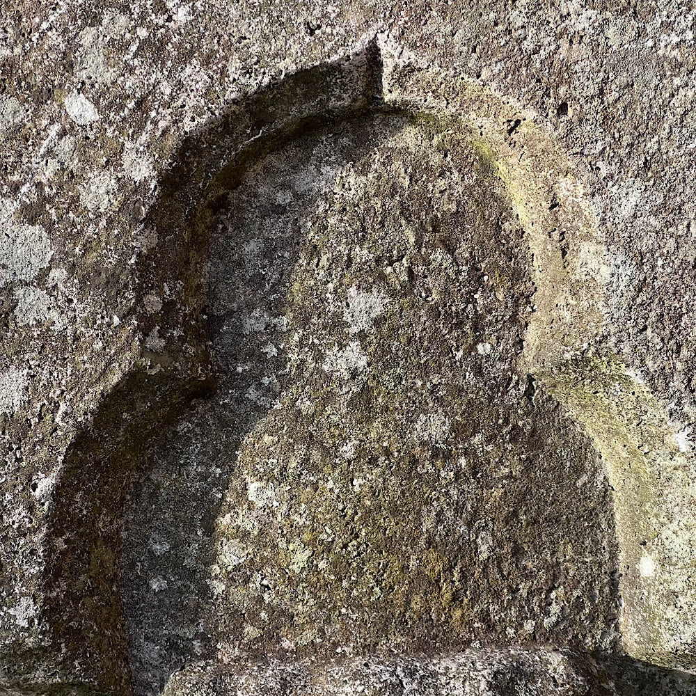 Italian Venetian Style Composite Stone Well Head