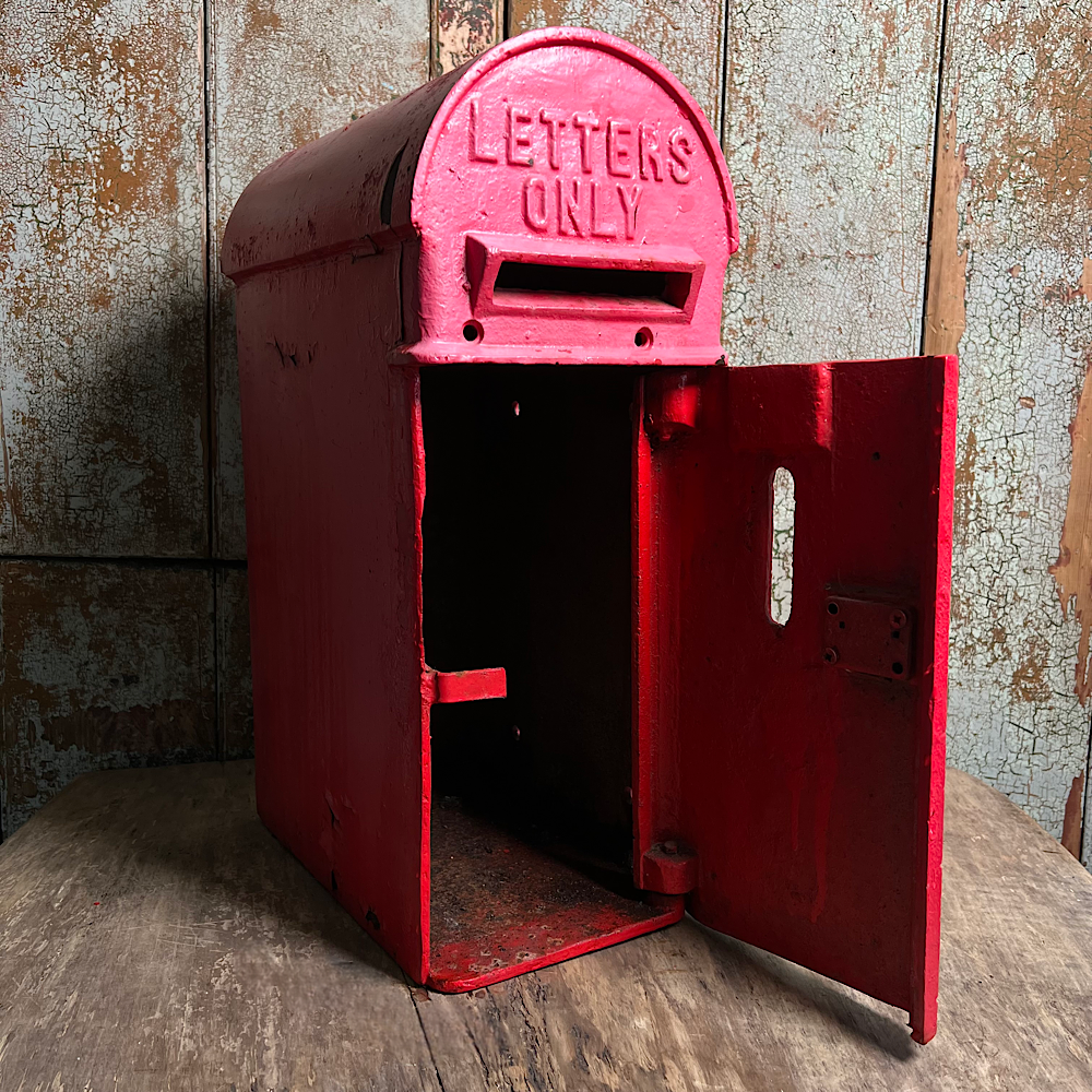 Rare Edward VII Post Box c.1901-1910 by Andrew Handyside