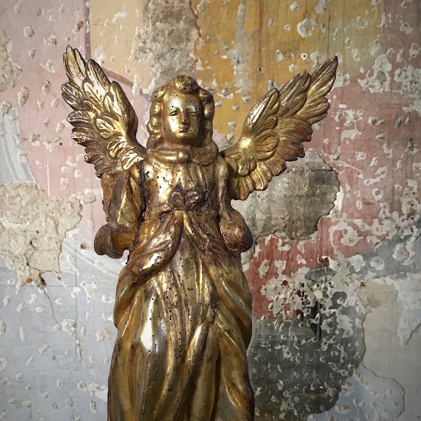 Early Italian Carved Wood Gilded Angel c.1650