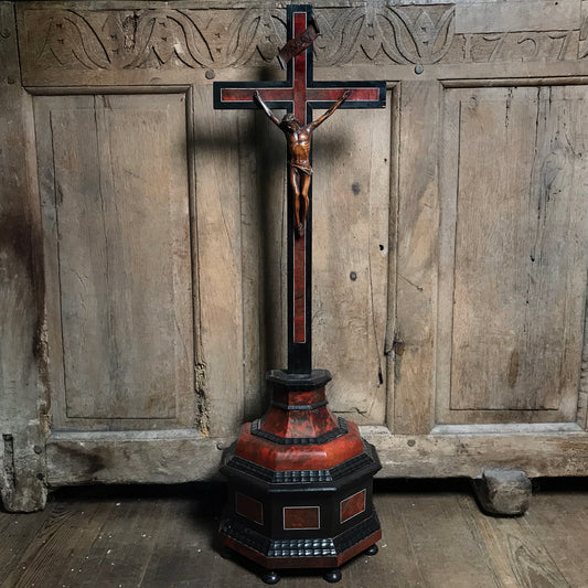 Flemish Crucifix in Veneered Red Tortoiseshell and Carved Fruitwood Corpus Christi 18th Century