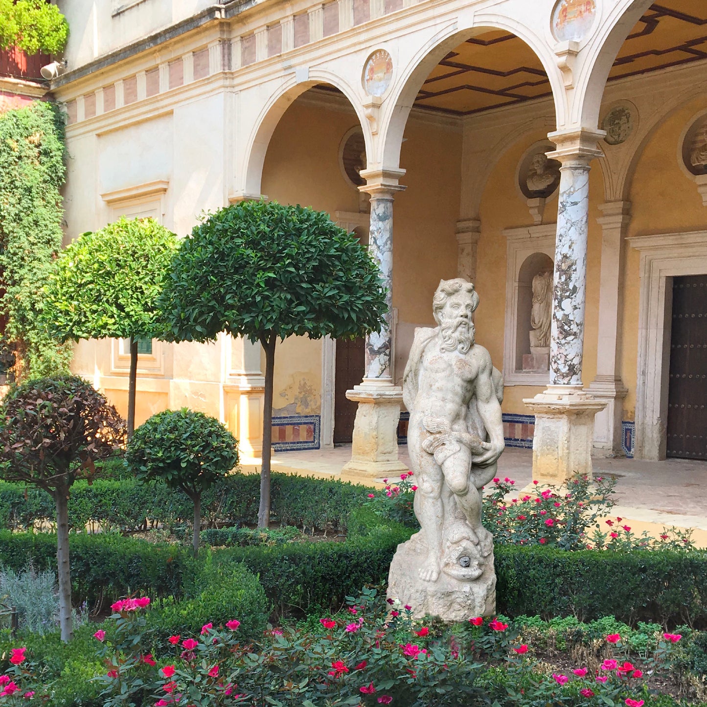 Renaissance Venetian Neptune Fountain in Istrian Marble c.1500